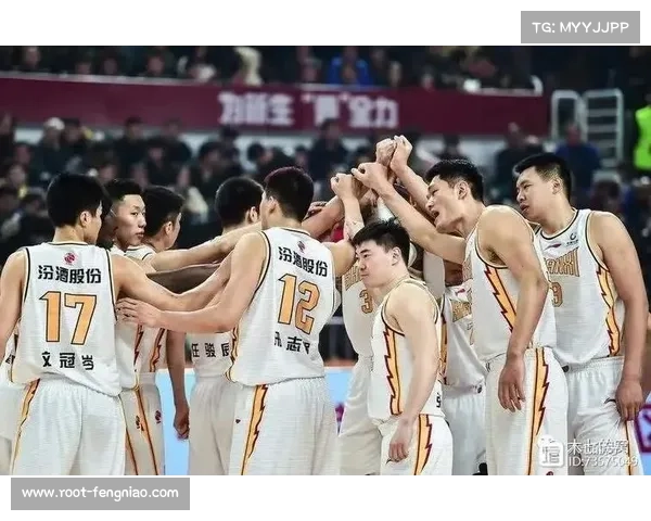 三人篮球战术简化趋势：个人能力＞复杂配合的博弈